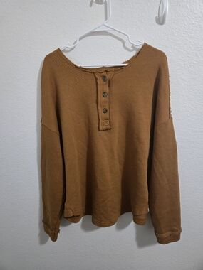Relaxed Henley Crewneck Sweater in Brown